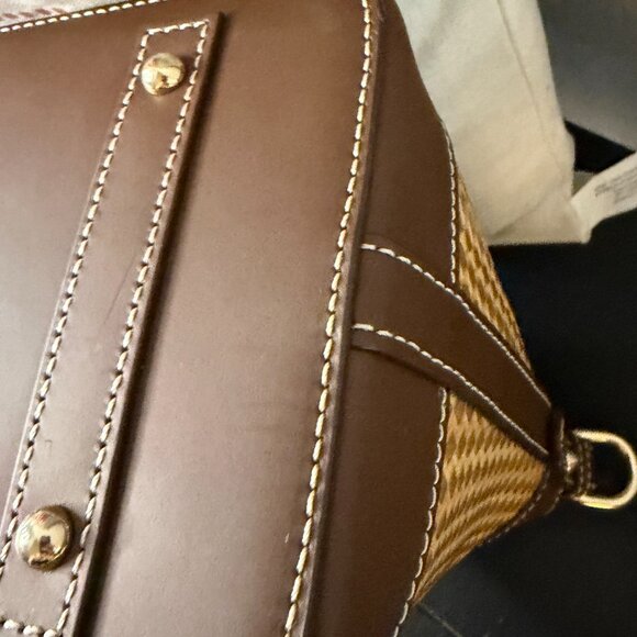 Donney & Burke Beacon Collection! - Picture 6 of 7